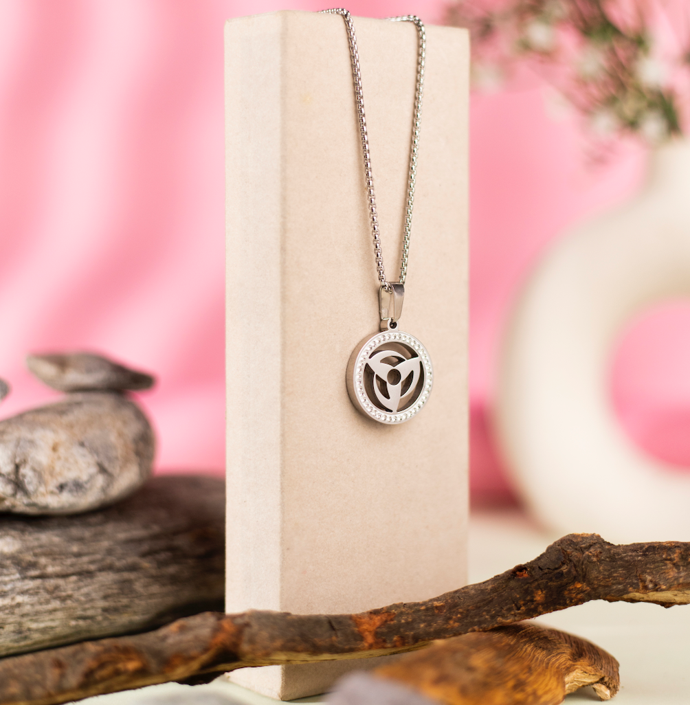 Kamui Locket For Men